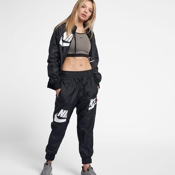 Nike Pants - Nike Black Wind Runner Pants xs women’s